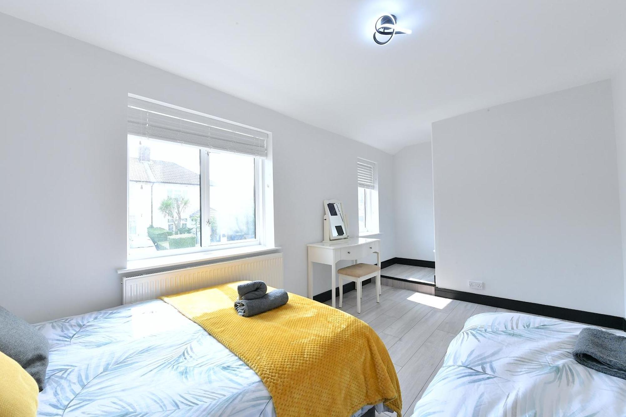North West London Escape Villa Mill Hill Buitenkant foto